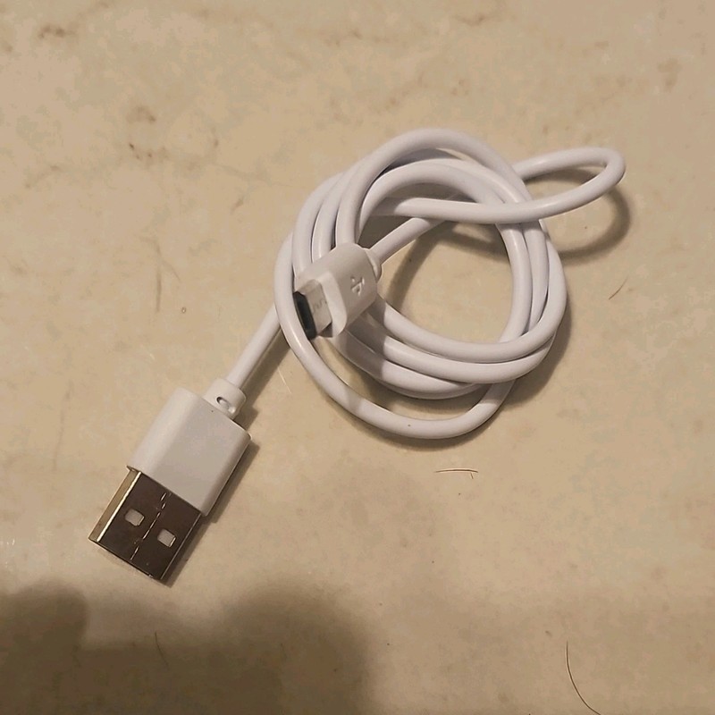 White Less than 10ft Micro-USB to USB Charging & Data Sync Cable Universal