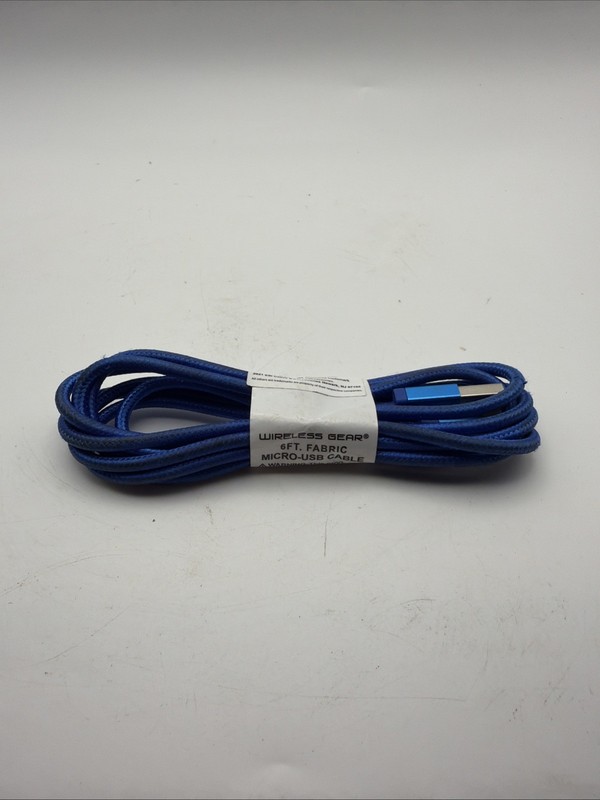 Wireless Gear 6 ft micro usb sync and charge cable. Fabric material.