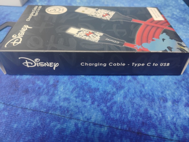 Disney Minnie Mouse charging Cable Type C To USB 3 Ft Cable RED gallery