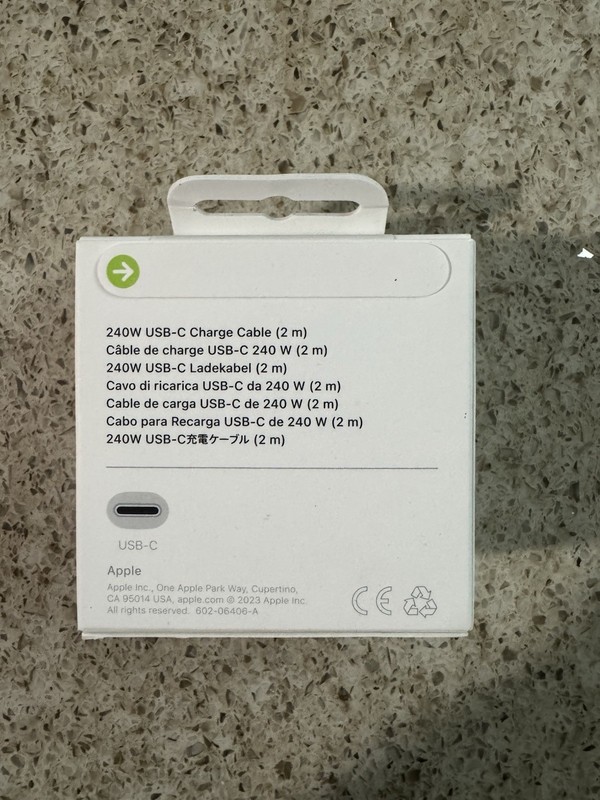 Lot Of 35!! Apple - 240W USB-C 2M Woven Charge Cable (MYQT3AM/A) gallery