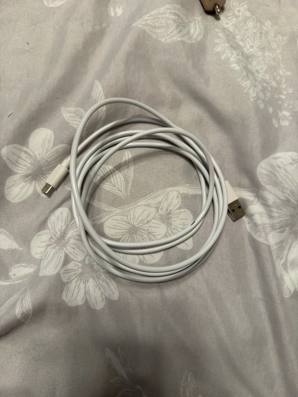 Used 6 Ft Usb C To USB A