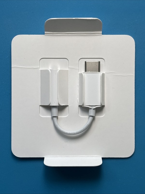 Apple USBC to Headphone Jack Adapter MW2Q3AM/A- A2049 3.5mm- OEM Original - New gallery