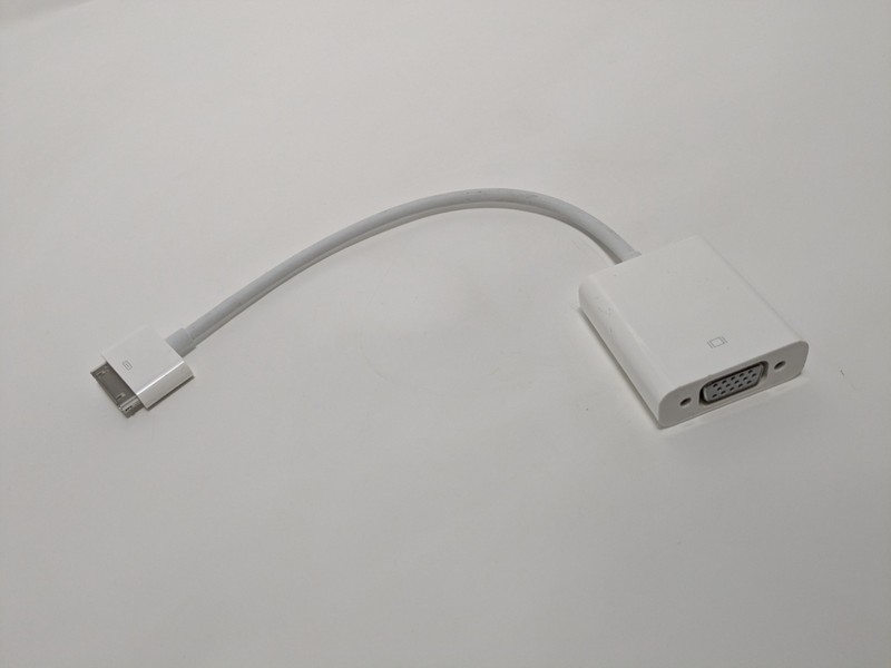 Apple A1368 VGA Adapter 30 pin iPad iPhone MC552ZM/B