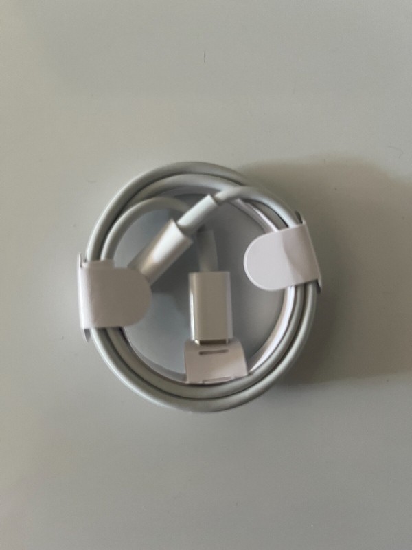 i phone USB C to C cable 60 W 3A PD 1 meter Fast Charging iPhone 15 iPad tablet gallery