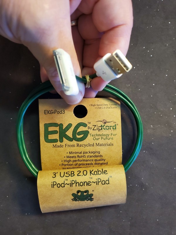 Lot of 12 - EKG by ZipKord 30 pin USB cable - 3ft - Brand New gallery