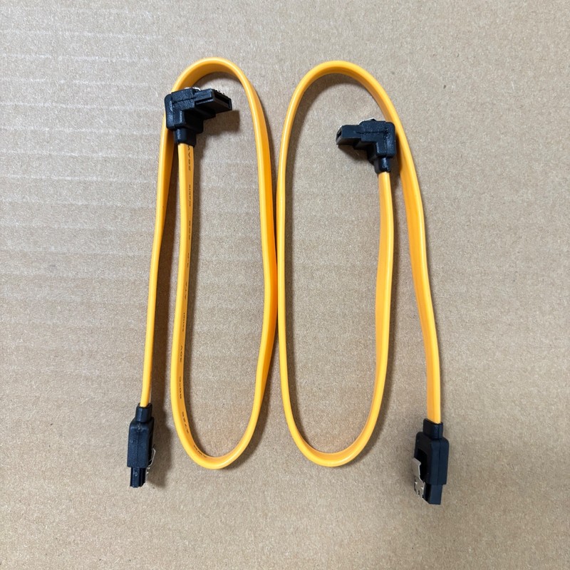 2pcs SATA 3.0 Cable SATA 3.0 6GB/s Right Angle Hard Drive Data Cable,Yellow,40cm gallery