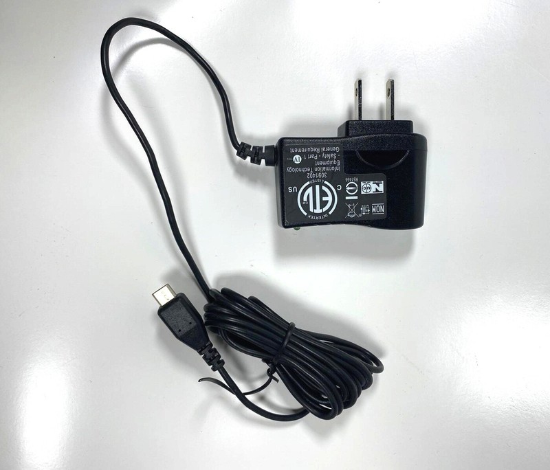 Plantronics SUD50018 AC Adapter 5VDC 180mA gallery