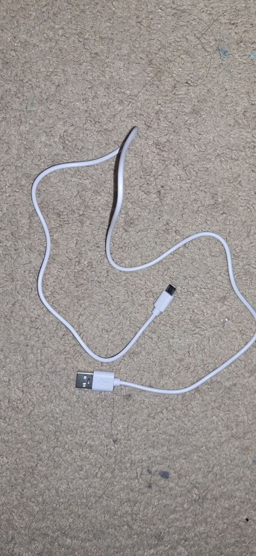 White USB-A to Micro-USB Charging and Data Sync Cable