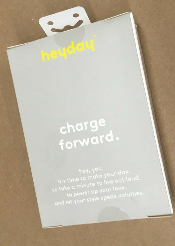 Heyday Charging Cable for iPhone/ iPad . 6 ft high charging speed gallery