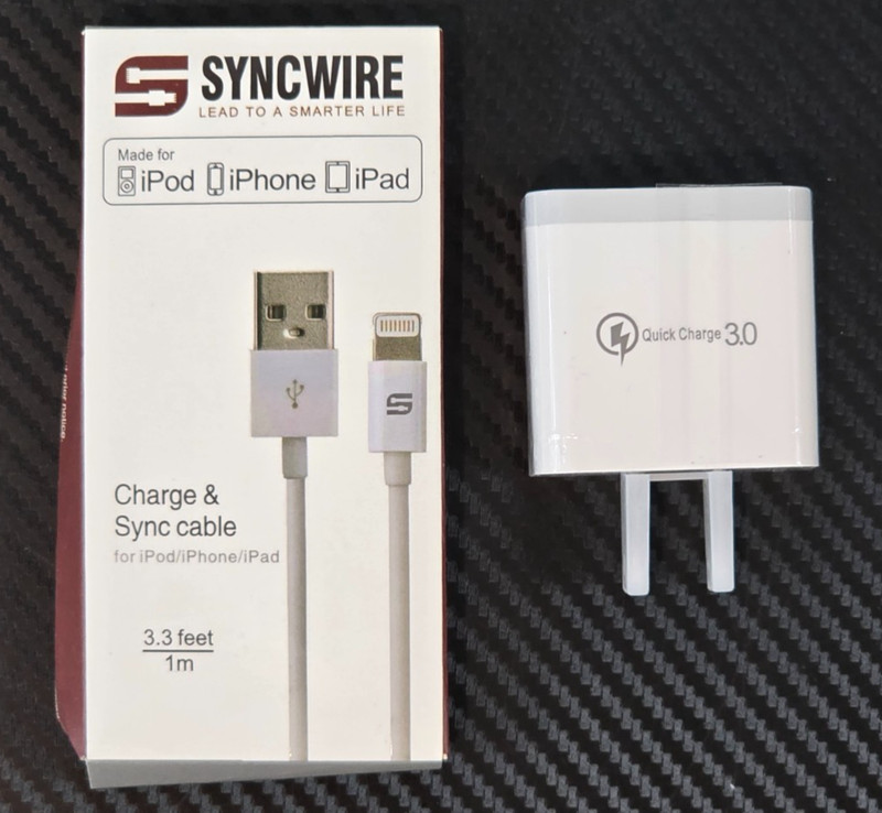 Syncwire Light*ning to USB Cable with Quick Charge 3.0 Wall Adapter Set White