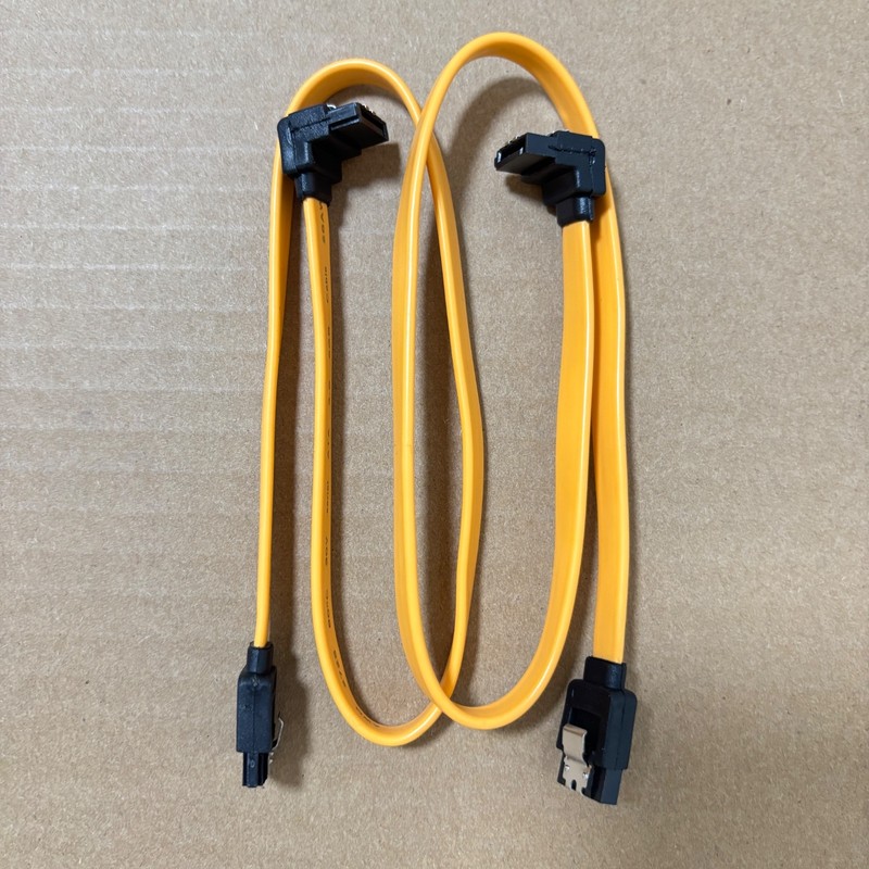2pcs SATA 3.0 Cable SATA 3.0 6GB/s Right Angle Hard Drive Data Cable,Yellow,40cm