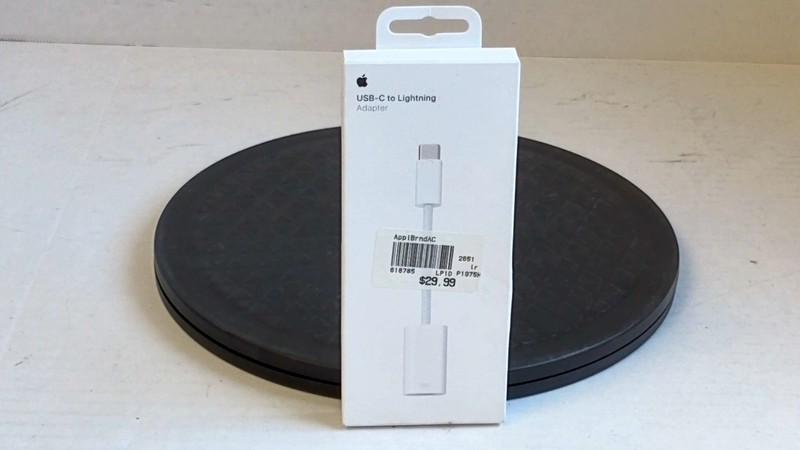 Apple USB-C to Lightning Adapter