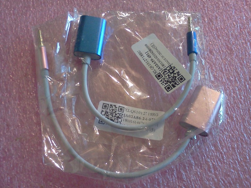 2 Pack Audio Splitter Cable Jack Male 2 Female 3.5mm Stereo Earphone Headphone