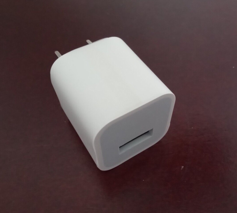 RoHS iPHONE, iPAD AND iPOD ADAPTER AND USB CORD gallery