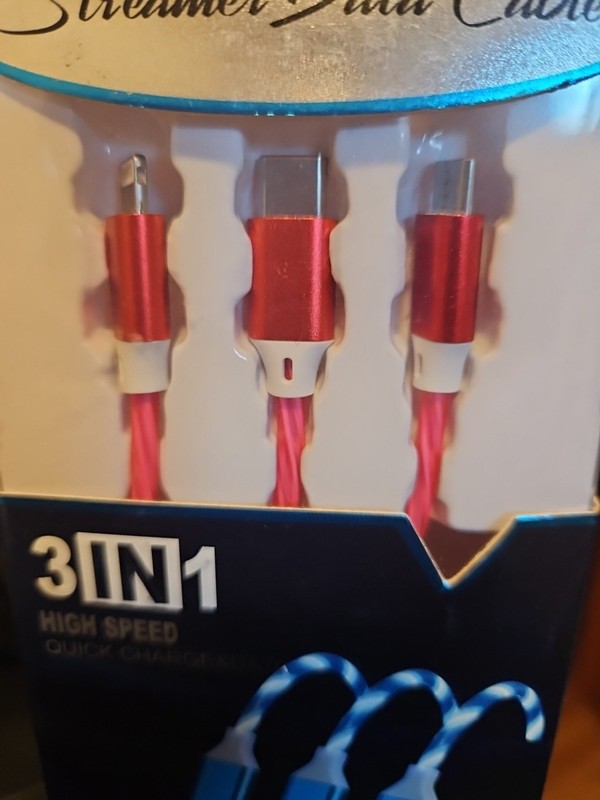 3-IN-1 STREAMER DATA CABLE-RED/W LIGHTS-HIGH SPEED-QUICK CHARGE-3 CHARGING ENDS gallery