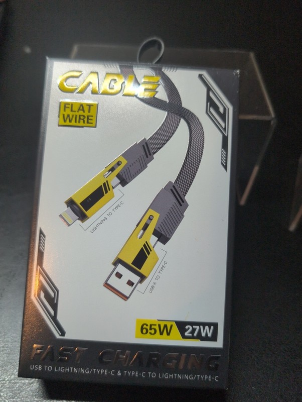 Multi-Device Charger 4-in-1 Design Flat Cable