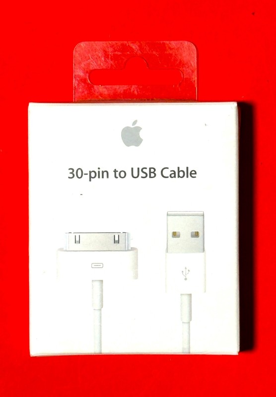 New Open Box Genuine Apple MA591G/C 30-pin to USB Cable for iPod and iPad.