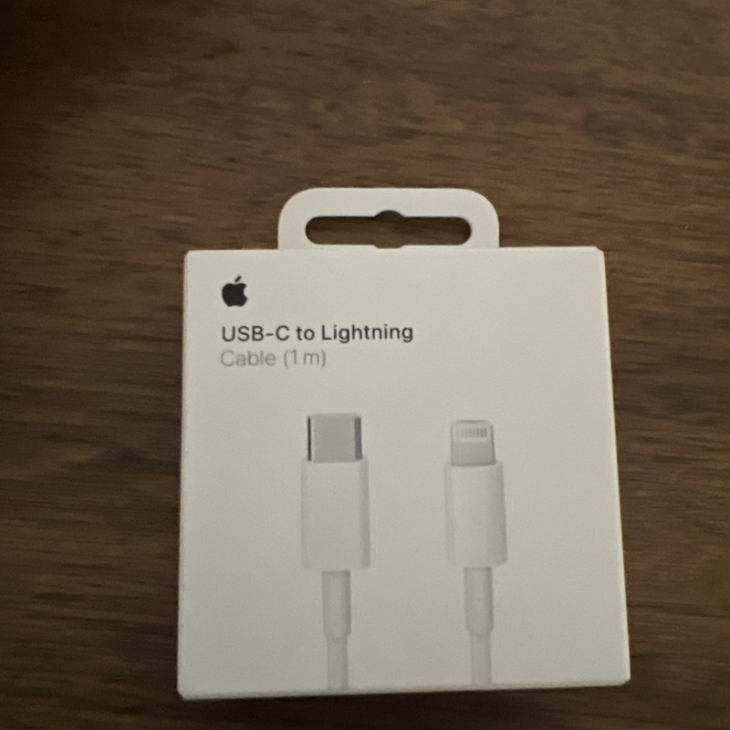 NEW Apple MUQ93AM/A 3.3 Foot/1m USB-C to Lightning Cable - White (FAST SHIP!!✅)