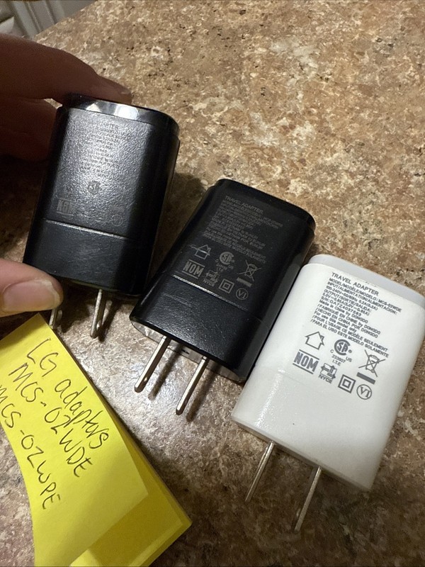 LOT of 3 OEM LG TRAVEL ADAPTER USB WALL CHARGER MCS-02WDE & WPE 5.0V 0.85A gallery