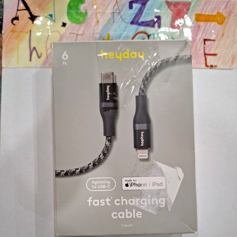 heyday 6’ Lighing to USB-C Braided Charging Cable – Black/Gray