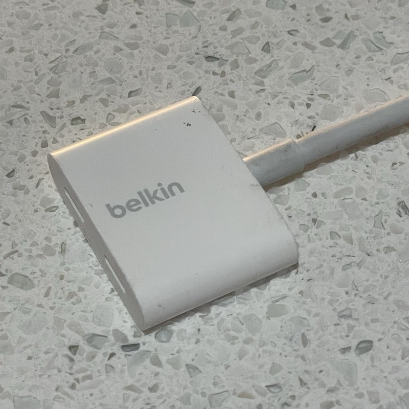 Original Belkin 3.5mm Audio + Charge Audio Adapter for iPhone 14 13 12 11 gallery