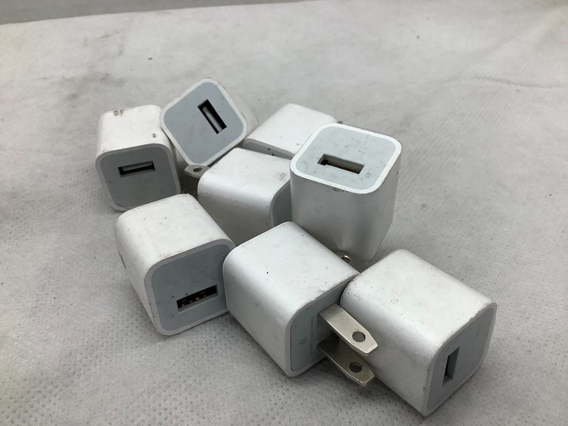 8X Genuine OEM Apple A1385 5W USB Travel Power Adapter Cube Charger iPhone iPad gallery