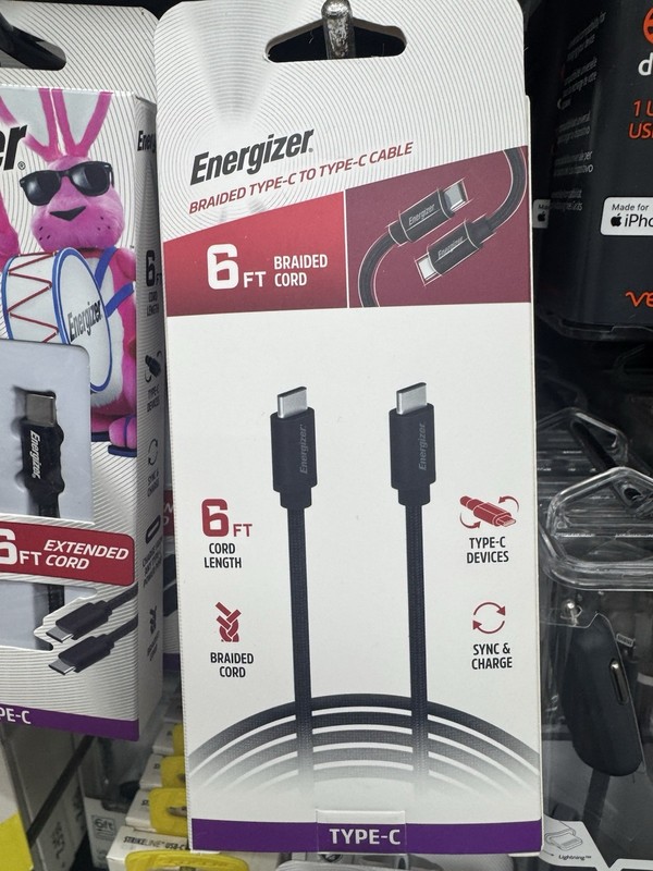 Energizer braided type-c to type-c cable 6 FOOT LONG (New Sealed)