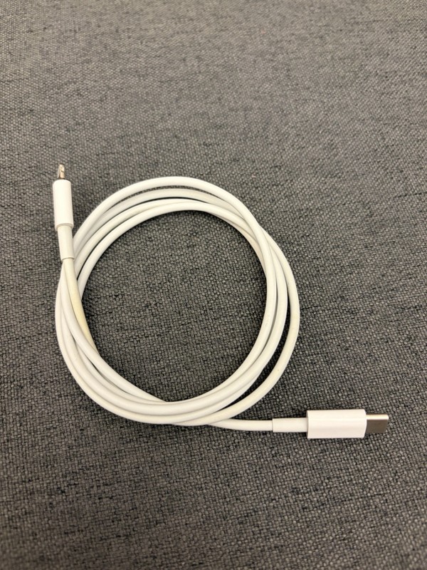 Lightning Chargers 2x USB C To lightning, 1x USB A To Lightning, 1x USB A Charge gallery