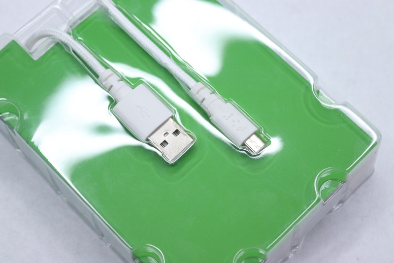 Tech & Go Micro-USB Braided Charging Cable White 9' 1311237TG3 gallery
