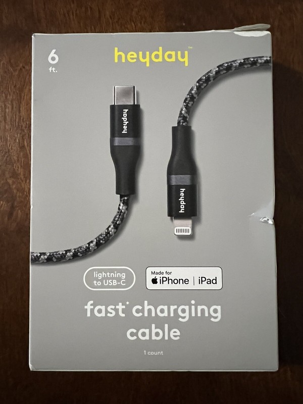heyday 6’ Lighing to USB-C Braided Charging Cable – Black/Gray