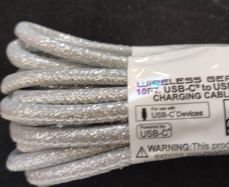Wireless Gear USB-C Glitter Fast Charge 10ft Silver Charging Cable BL3528