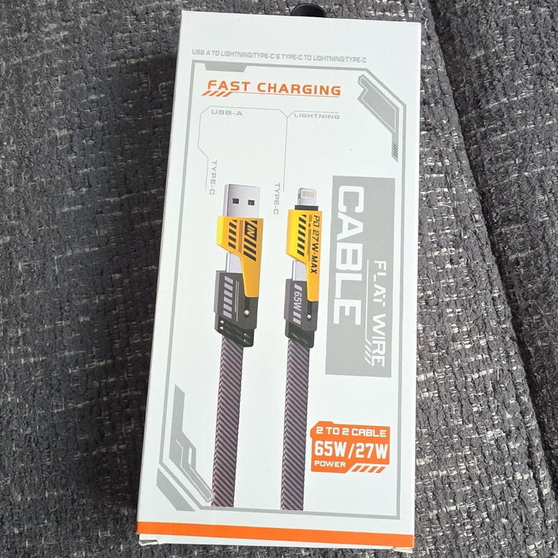 4-in-1 Flat Fast Charge Cable USB-A/USB-C 65W/27W