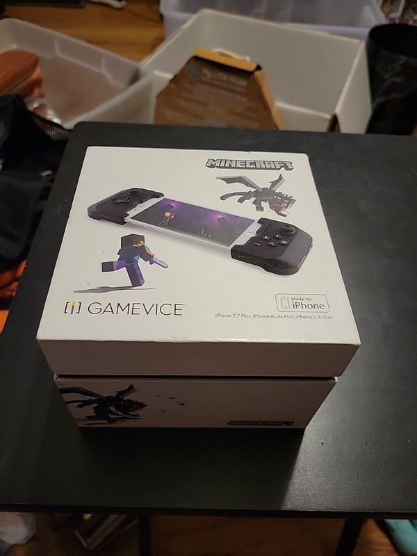 Minecraft Game Device For IPhone 7, 7 Plus, 6s, 6sPlus.