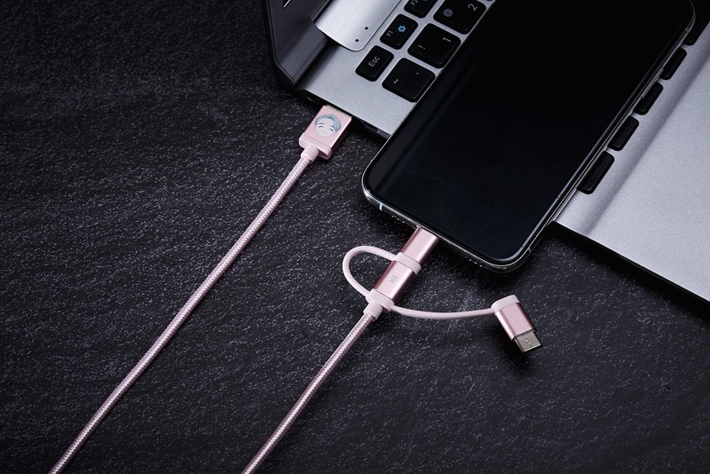 Character Cables TinyTAN 3in1 Cable V (USB-A to USB-C, Micro USB, MFI Certifi... gallery