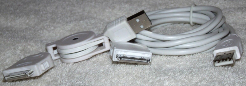 2 Unbranded Apple 3rd Gen USB - 30 Pin Connector Cables 1 Extendable 1 - 6 Foot gallery