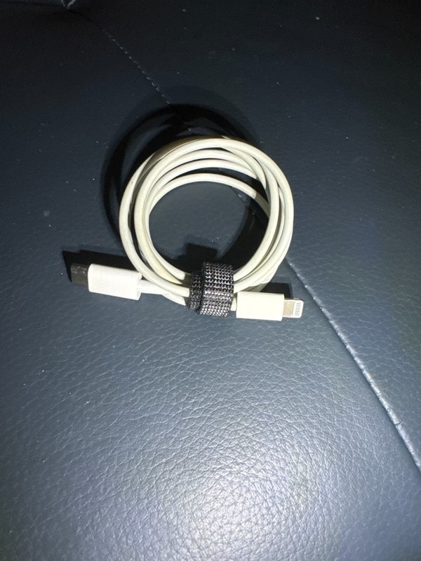 Apple MX0K2AM/A USB-C to Lightning Cable