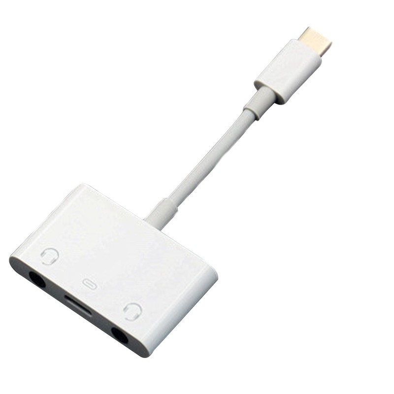 Type-C Sound Card USB-C 3.5mm Audio Interface for Earphone Speaker Computers new
