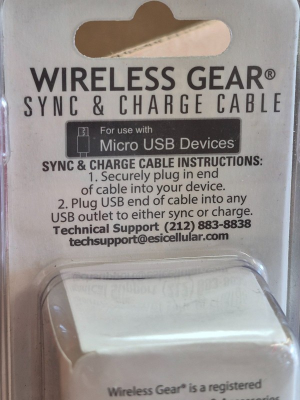 Wireless Gear 6 Ft Micro USB Sync & Charge Cable gallery
