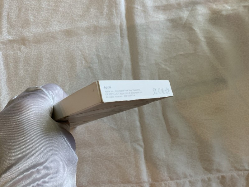 Apple USB-C To MagSafe 3 Cable ( 2m) New 2022 Model A2363 gallery