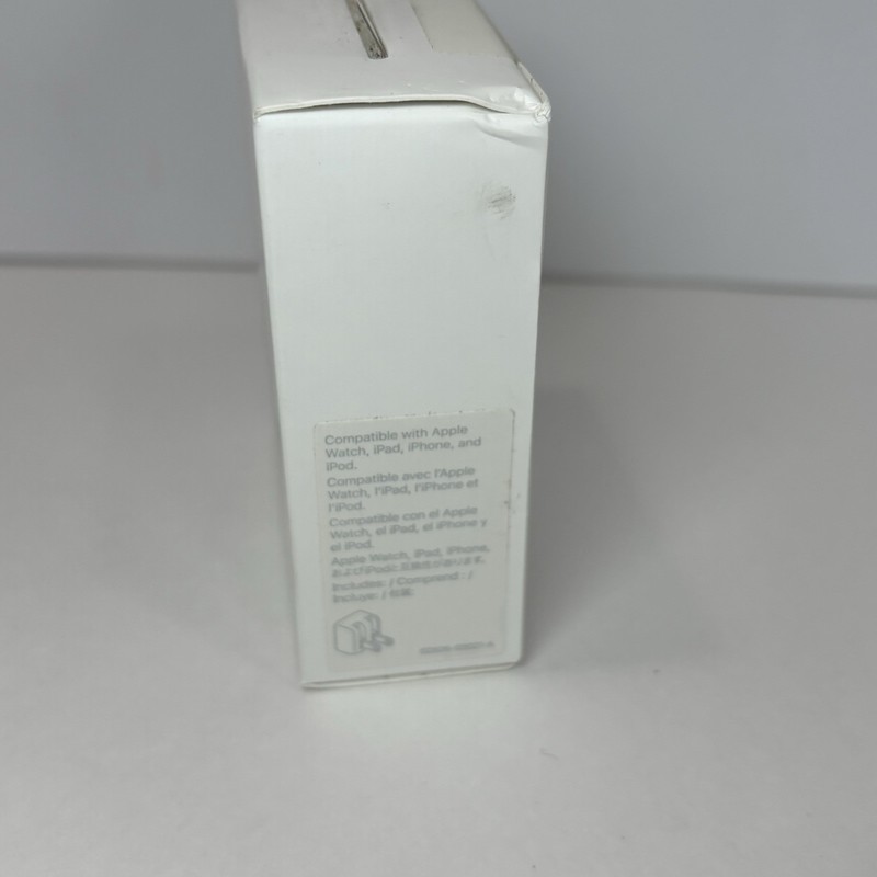 Apple 12W USB Power Adapter (MGN03AM/A) iPhone iPad Apple Watch iPod Compatible gallery
