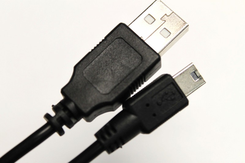 Cable Cord for MWg Atom V Life Zinc II UBiQUiO 501 503G Mobile Phones
