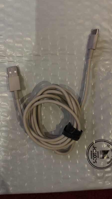 Beats branded usbc to usb charging Cable grey color braided 5ft long used gallery