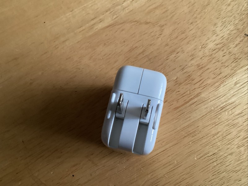 Apple USB 5.2V-2.4A Power Adapter 12W OEM A1401 Phone Charger Block gallery