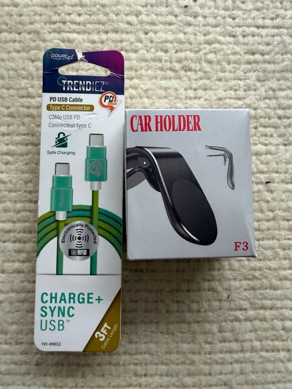 Trendiez 3ft Type C USB Cable and F3 Magnetic Car Air Vent Phone Holder Bundle