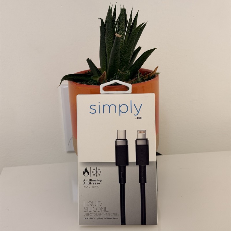 New Simply Liquid Silicone USB-C to Lightning MFi Certified Cable 3.9ft Black