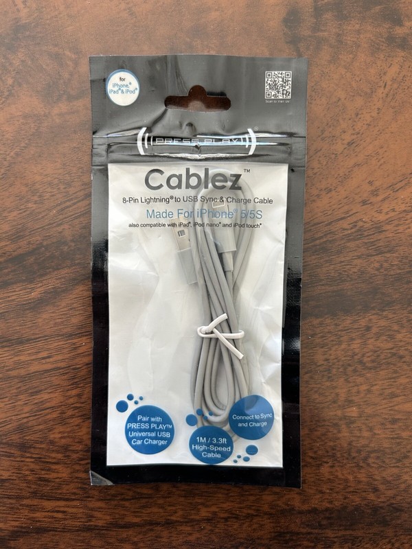 Cablez Press Play iPhone 5/5S Gray Color USB Sync Charge Cable