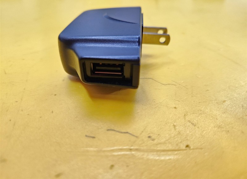 ⭐️⭐️⭐️⭐️⭐️ LG Power Adapter Cube STA-U12WS 5.1V DC 0.7A gallery