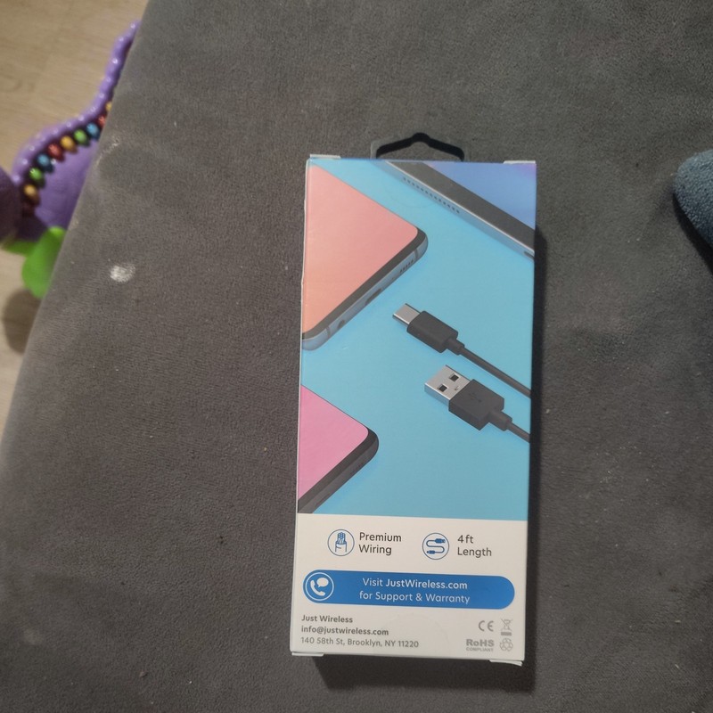 Just Wireless 4' TPU Type-C to USB-A Cable - Black - Open Box gallery