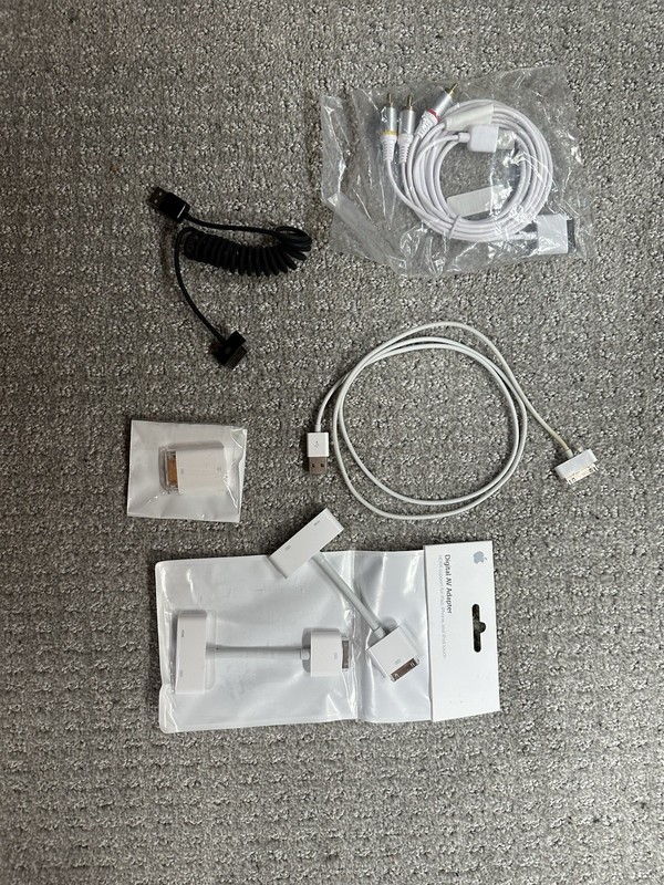 Apple 30 Pin Adapters