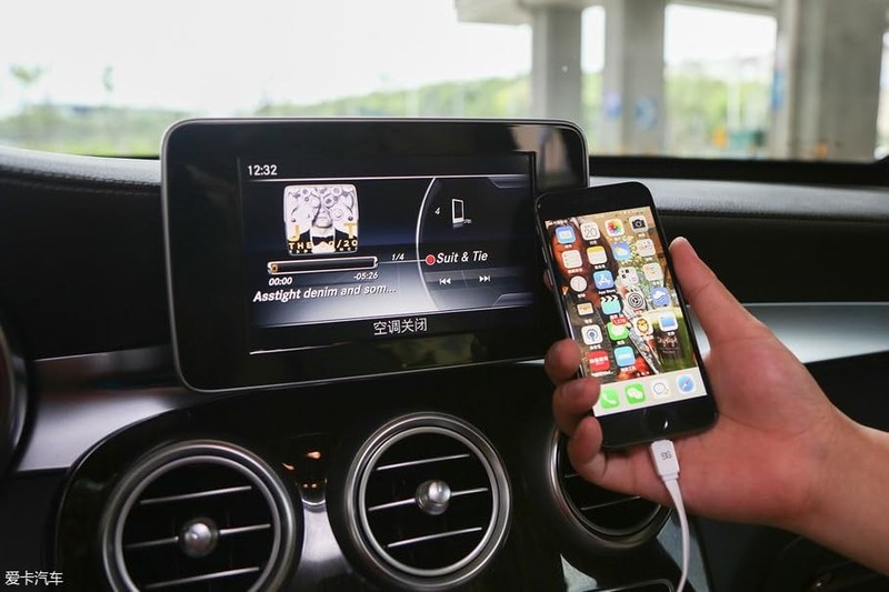 Car Carplay Cable For iPhone 17 15 16 Air Pro Max USB A to Type C 3FT Black gallery